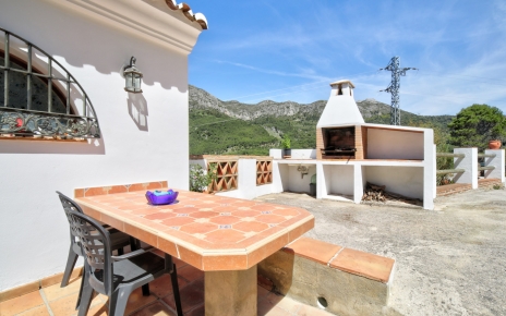 Mesa simple para comidas al aire libre